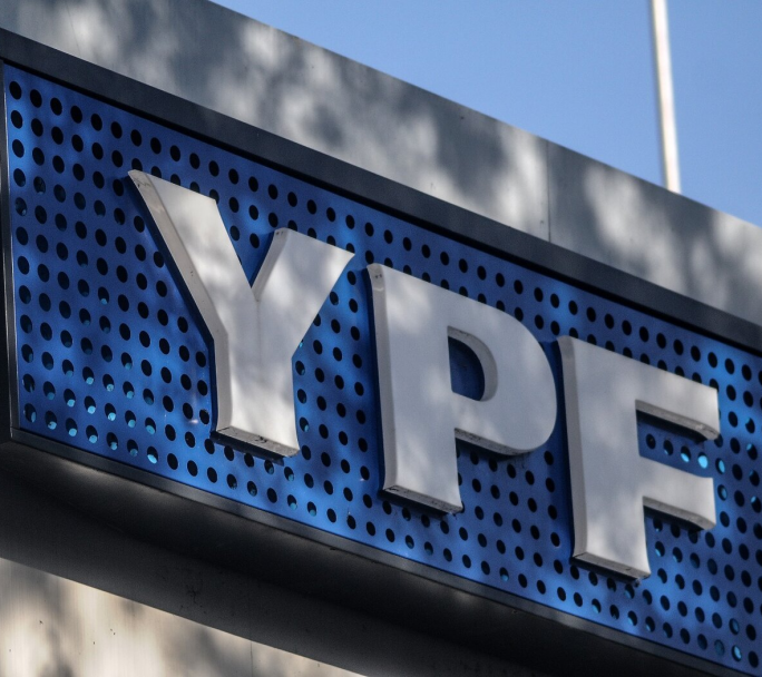 Asamblea de YPF: pérdidas económicas en 2023 aunque los ejecutivos responsables recibirán millones
